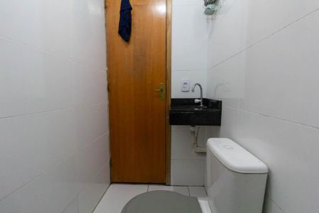 Apartamento à venda com 38m², 2 quartos e sem vaga Apartamento à venda com 38m², 2 quartos e sem vagaBanheiro
