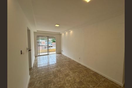 Apartamento à venda com 70m², 2 quartos e 1 vagaSala