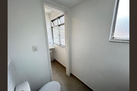 Apartamento à venda com 70m², 2 quartos e 1 vagaBanheiro de serviço