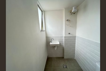 Apartamento à venda com 70m², 2 quartos e 1 vagaBanheiro de serviço