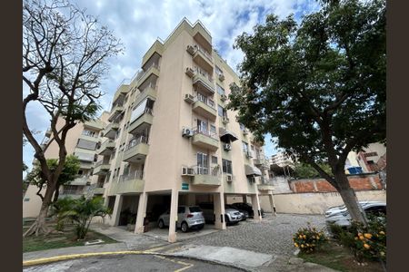 Apartamento à venda com 70m², 2 quartos e 1 vagaFachada 