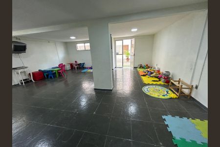 Apartamento à venda com 70m², 2 quartos e 1 vagaÁrea comum