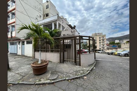 Apartamento à venda com 70m², 2 quartos e 1 vagaPortaria