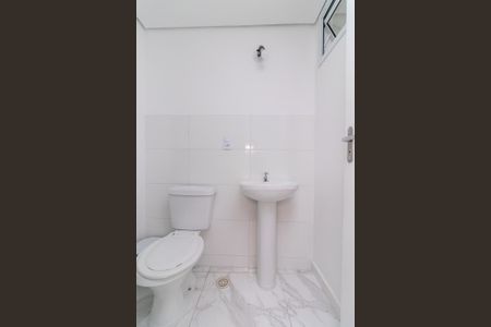 Apartamento para alugar com 42m², 2 quartos e sem vagaBanheiro