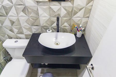 Apartamento à venda com 55m², 2 quartos e 1 vagaDetalhe Banheiro - Social