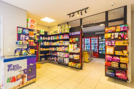 Apartamento à venda com 55m², 2 quartos e 1 vagaMini Mercado