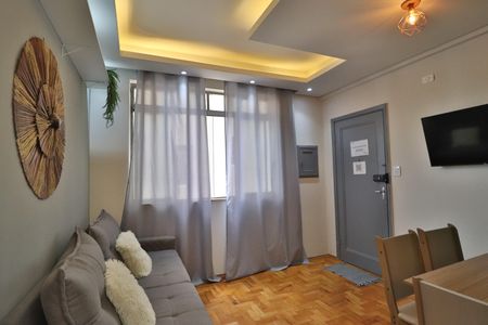 Sala de apartamento para alugar com 1 quarto, 37m² em Centro, Uberlândia