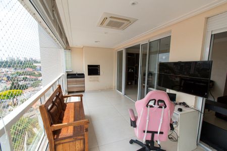 Apartamento à venda com 100m², 2 quartos e 2 vagasVaranda