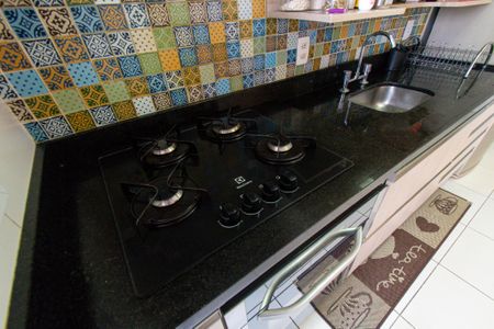 Apartamento à venda com 100m², 2 quartos e 2 vagasCozinha