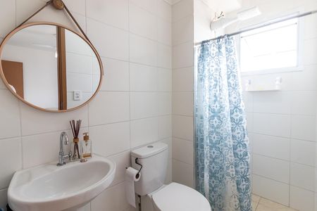 Apartamento para alugar com 55m², 2 quartos e 1 vagaBanheiro 1