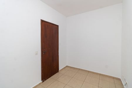 Casa à venda com 180m², 3 quartos e 4 vagasSuíte 2