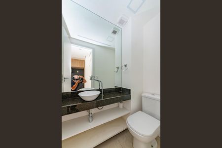 Apartamento à venda com 79m², 3 quartos e 2 vagas Apartamento à venda com 79m², 3 quartos e 2 vagasLavabo