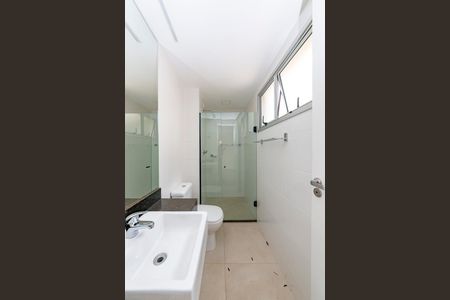 Apartamento à venda com 79m², 3 quartos e 2 vagas Apartamento à venda com 79m², 3 quartos e 2 vagasBanheiro da Suíte