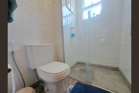 Apartamento à venda com 195m², 4 quartos e 3 vagas Apartamento à venda com 195m², 4 quartos e 3 vagasBanheiro