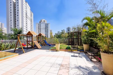 Apartamento à venda com 107m², 2 quartos e 2 vagasÁrea comum - Playground