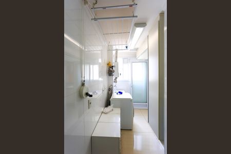 Apartamento à venda com 107m², 2 quartos e 2 vagasÁrea de Serviço