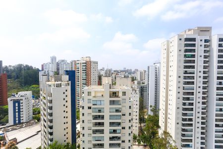 Apartamento à venda com 107m², 2 quartos e 2 vagasVaranda da Sala vista