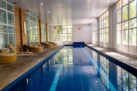 Apartamento à venda com 107m², 2 quartos e 2 vagasÁrea comum - Piscina