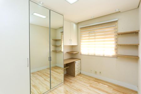 Apartamento à venda com 107m², 2 quartos e 2 vagasQuarto 1