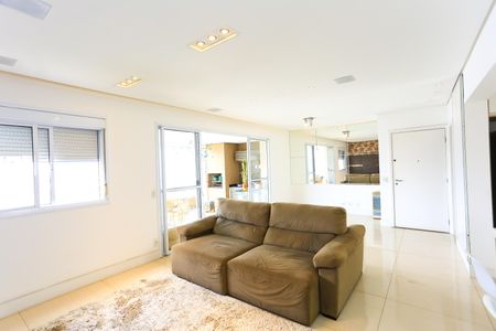 Apartamento à venda com 107m², 2 quartos e 2 vagasSala