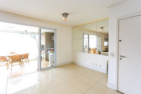 Apartamento à venda com 107m², 2 quartos e 2 vagasSala