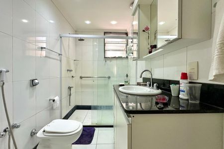 Apartamento à venda com 108m², 3 quartos e sem vagaBanheiro