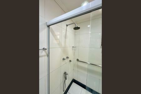 Apartamento à venda com 108m², 3 quartos e sem vagaBanheiro