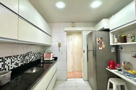 Apartamento à venda com 108m², 3 quartos e sem vagaCozinha