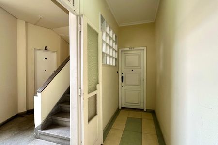 Apartamento à venda com 108m², 3 quartos e sem vagaÁrea comum