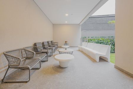 Studio à venda com 29m², 1 quarto e sem vagaÁrea comum - Piscina