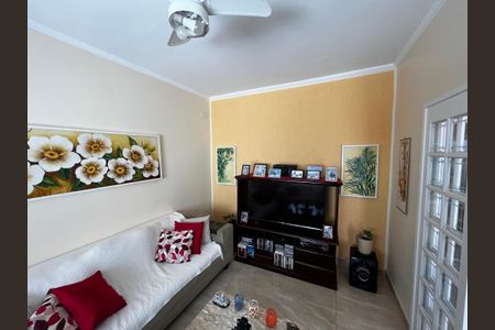 Sala de TV de casa à venda com 3 quartos, 148m² em Lauzane Paulista, São Paulo