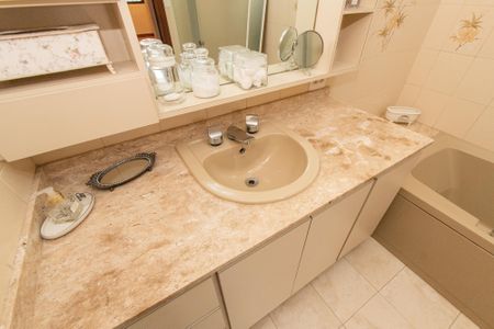 Casa à venda com 252m², 3 quartos e 4 vagasBanheiro da suíte