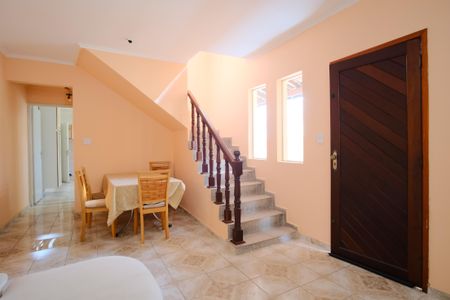 Casa para alugar com 3 quartos, 150m² em Vila Esperança, São Paulo