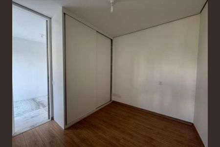 Apartamento à venda com 125m², 3 quartos e 2 vagasQuarto 2