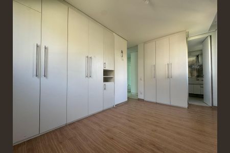 Apartamento à venda com 125m², 3 quartos e 2 vagasSuíte