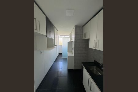 Apartamento à venda com 125m², 3 quartos e 2 vagasCozinha