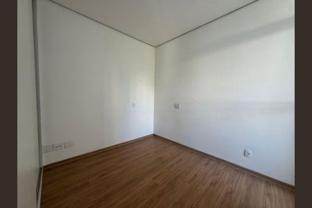 Apartamento à venda com 125m², 3 quartos e 2 vagasQuarto 2