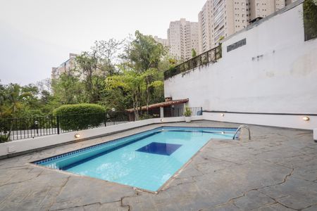 Apartamento à venda com 43m², 1 quarto e 1 vagaÁrea comum - Piscina