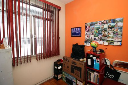 Apartamento à venda com 105m², 3 quartos e sem vagaQuarto 1