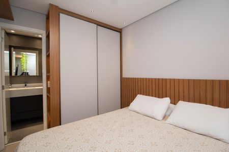 Apartamento à venda com 70m², 2 quartos e 1 vagaSuíte