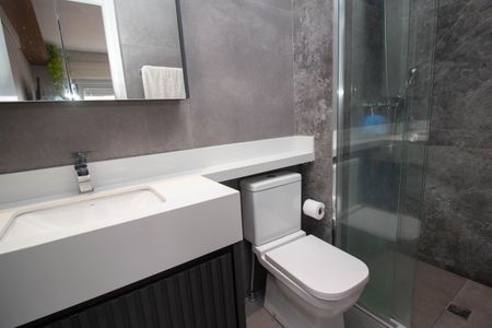 Apartamento à venda com 70m², 2 quartos e 1 vagaBanheiro da Suíte