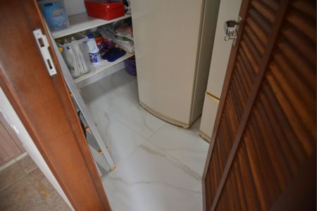 Casa à venda com 220m², 4 quartos e 4 vagasDispensa