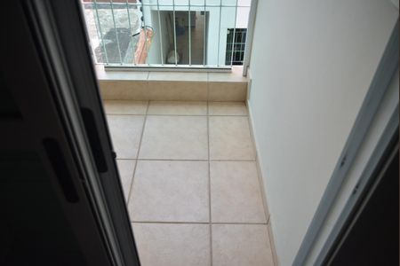 Casa à venda com 220m², 4 quartos e 4 vagasSacada do Quarto 