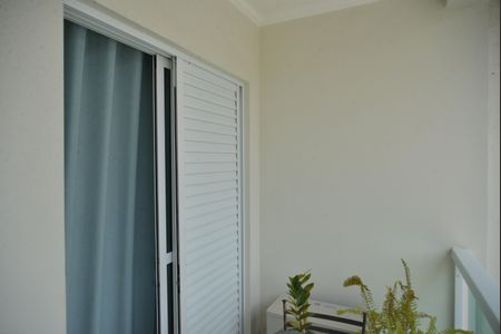 Casa à venda com 220m², 4 quartos e 4 vagasSacada Suite1