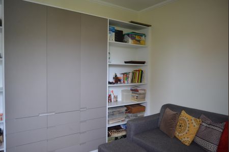 Casa à venda com 220m², 4 quartos e 4 vagasQuarto 2