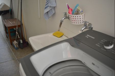 Casa à venda com 220m², 4 quartos e 4 vagasÁrea de Serviço