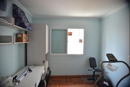 Casa à venda com 220m², 4 quartos e 4 vagasSuíte 2