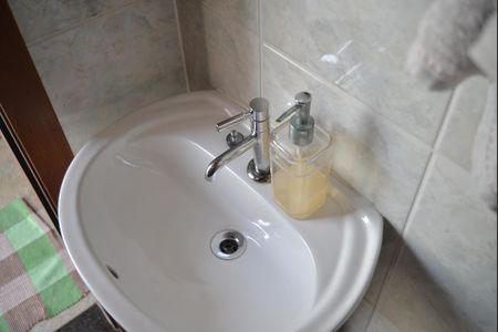 Casa à venda com 220m², 4 quartos e 4 vagasBanheiro de Serviço