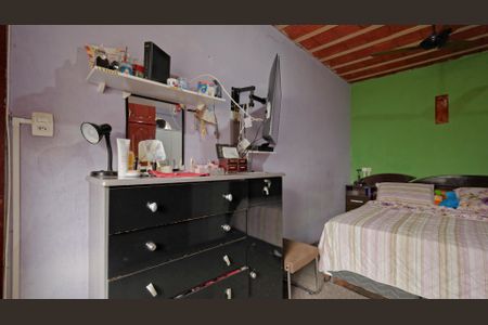 Casa à venda com 250m², 2 quartos e sem vagaQuarto 2