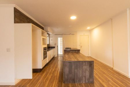 Apartamento à venda com 162m², 2 quartos e 2 vagas Apartamento à venda com 162m², 2 quartos e 2 vagasCozinha